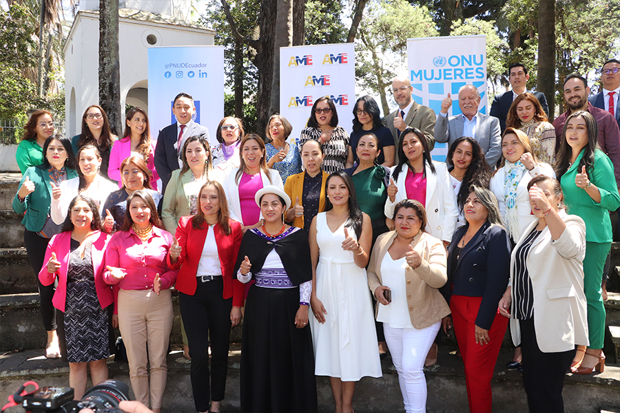 Alcaldesa Shirma Cortés asistió a taller de Alto Nivel para mujeres alcaldesas 